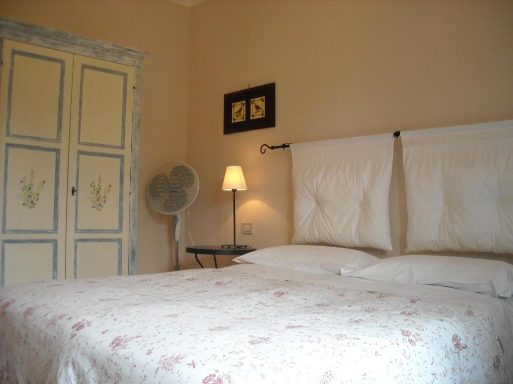 Il Casale Del Ra Guest House Tuoro sul Trasimeno Phòng bức ảnh